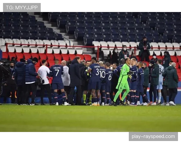 法国检方就此前欧冠比赛中的种族歧视事件提起公诉